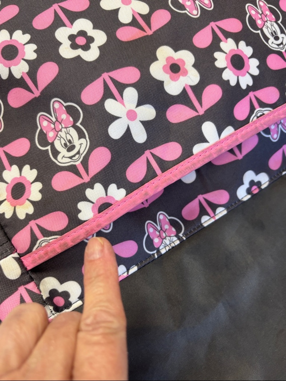 Disney Black and Pink Minnie Floral Messenger Crossbody - Picture 13 of 16